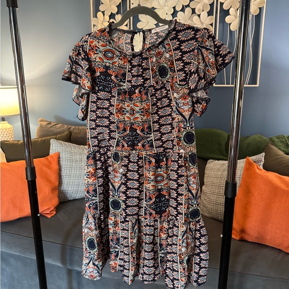 Kirundo (Amazon) dress- size L - Picture 3 of 3